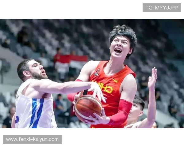 震惊！中国男篮逆转战胜强敌，力克世界冠军创历史新纪录
